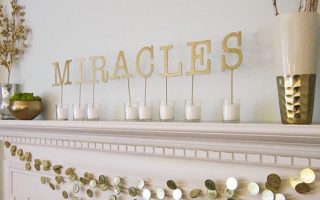 How to Make a DIY Garland with Gold Gelt