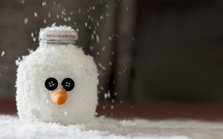 How to Craft a Martinelli’s Bottle Snowman