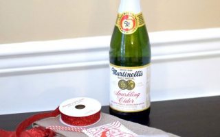 No Sew Sparkling Cider Gift Wraps