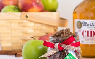 DIY Spiced Apple Cider Sugar Scrub