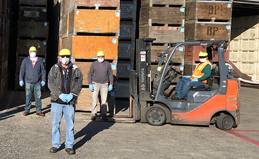 Our Apple Yard crew ensures that we have a steady supply of US grown fresh apples ready for washing and fresh pressing.