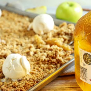 Sheet Pan Apple Crisp