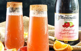 Sparkling Apple Cranberry Mimosa