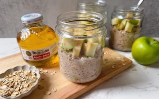 Apple Cinnamon Overnight Oats